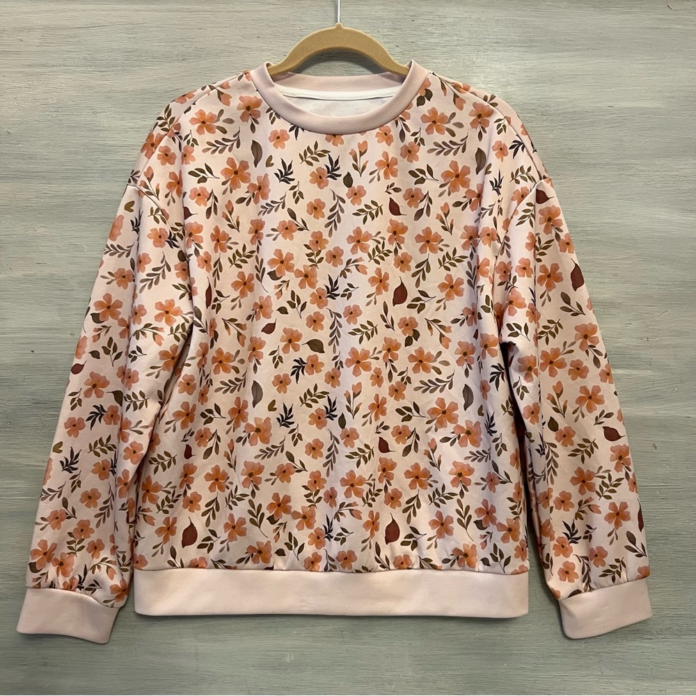 Emery Rose Peach Floral Leaf Print Crew Neck Pullover Sweatshirt Medium GC